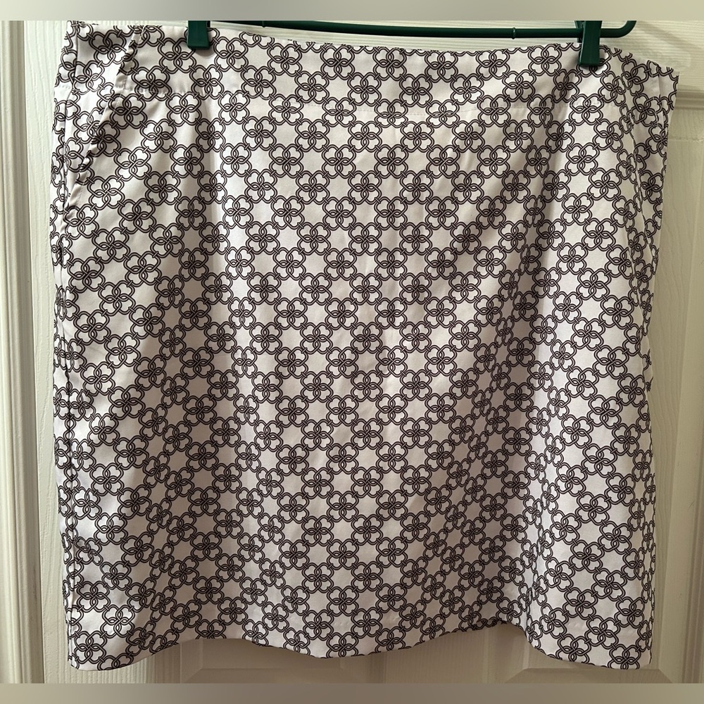 NWOT Black and White Patterned Skort by Cracked Wheat